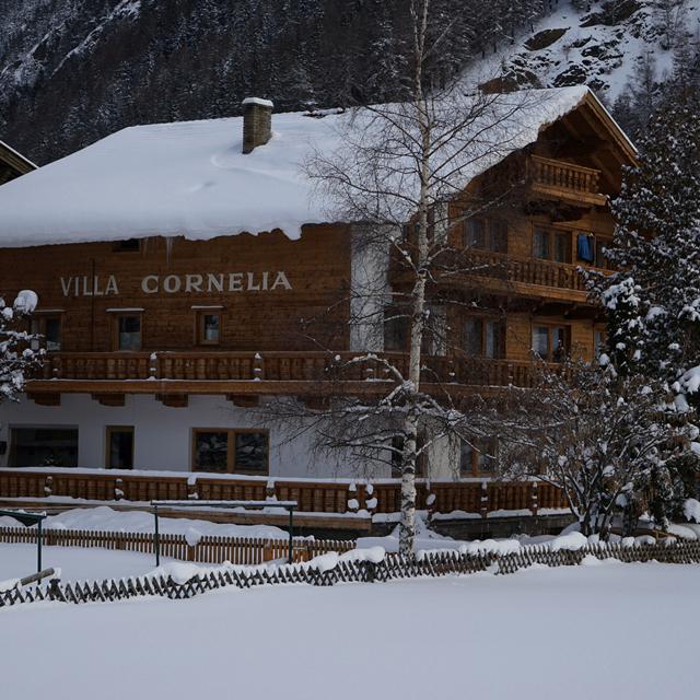 Pension Villa Cornelia - (Familiekamer/Logies)