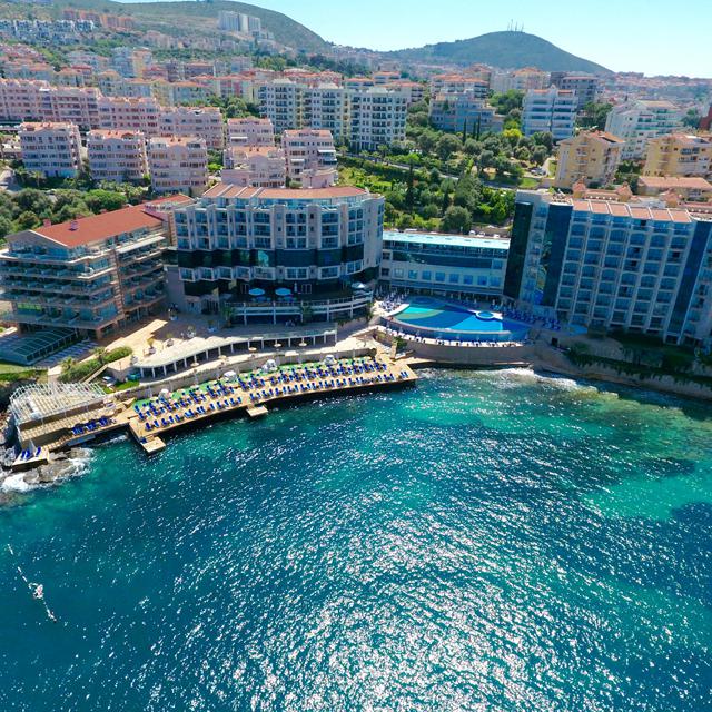 Hotel Charisma de Luxe